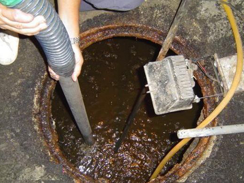 科尔沁隔油池清理